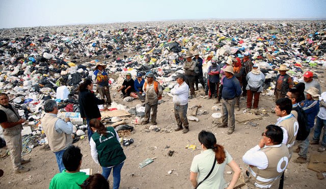 Ministerio del Ambiente anuncia cierre de botaderos de basura en 12 ciudades