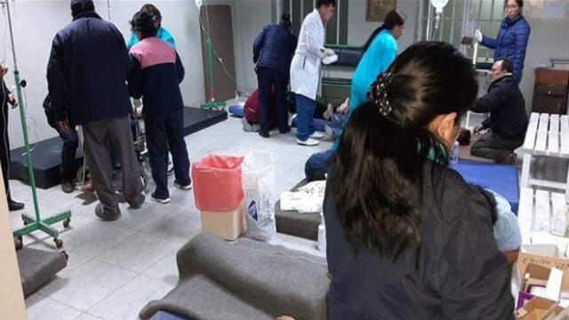 Sobrevivientes fueron evacuados de emergencia al Hospital de Apoyo de Sihuas.(Foto: Lindberg Cruzado)
