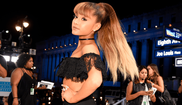 Ariana Grande gana su primer Grammy de su carrera y no lo recibe