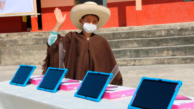 Tablets para escolares de Cajamarca