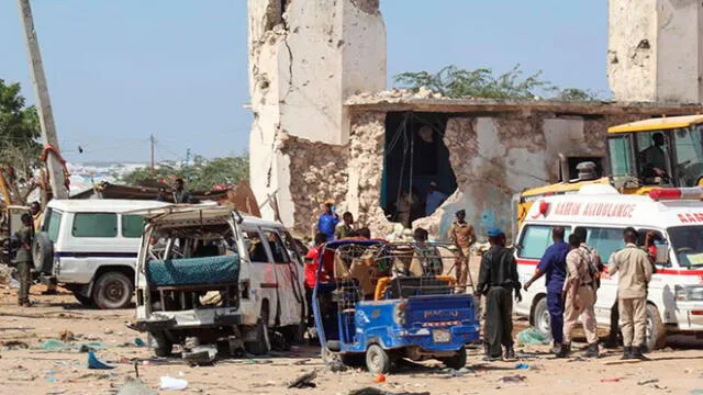 Ataque con coche bomba deja 76 muertos y más de 70 heridos en la capital de Somalia. Foto EFE