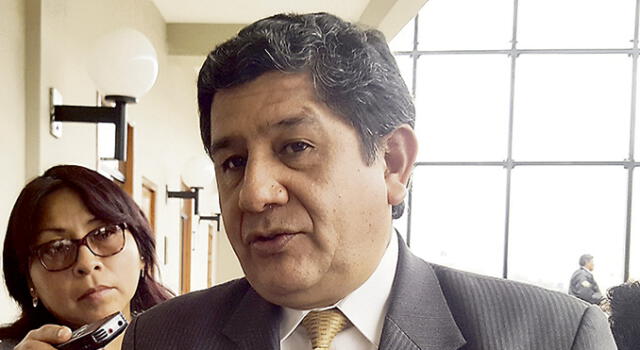 JEE Tacna cruza información por omisiones en hojas de vida de candidatos