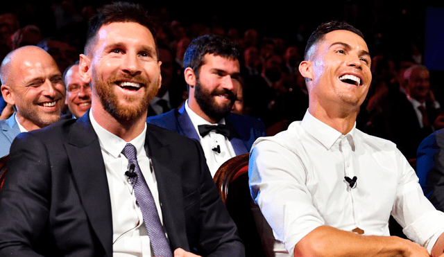 Lionel Messi y Cristiano Ronaldo en una gala del Balón de Oro. | Foto: EFE