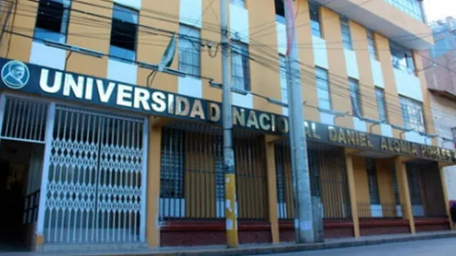 EL Instituto Superior de Música Público Daniel Alomía Robles de Huánuco pasó a tener el rango de universidad en el 2017 mediante una resolución ministerial.