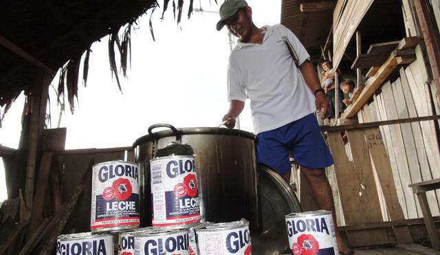 Presidenta del Vaso de Leche: Gloria tiene el monopolio en la venta de leche para el programa