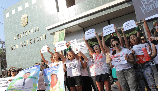 Colectivos feministas realizan plantón para exigir justicia por Jessica Tejeda. Foto: GLR
