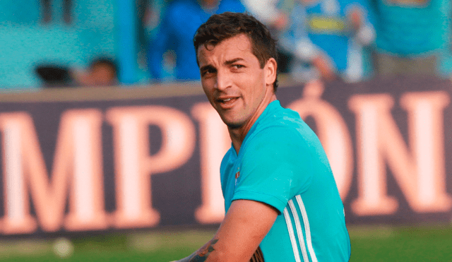 Gabriel Costa arribó en Argentina para iniciar la pretemporada con Colo Colo [VIDEO]