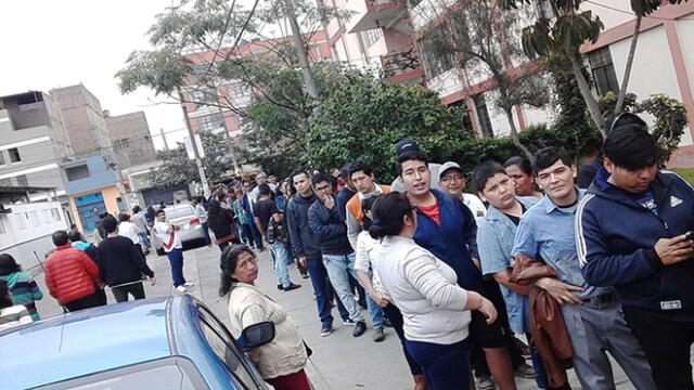 Elecciones 2018: colas de 15 cuadras en colegio Hipólito Unanue de Cercado de Lima [FOTOS]