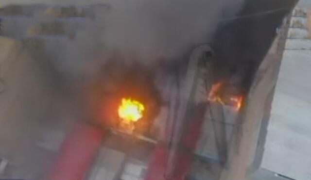Incendio en Mesa Redonda: Drone muestra gravedad del daño en galería "La Cochera" [VIDEO]
