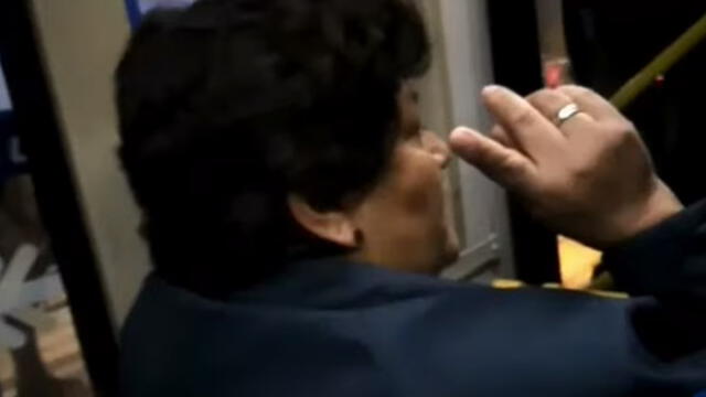 Acusan a mujer de agredir a niña para quitarle un asiento en el Metropolitano [VIDEO]