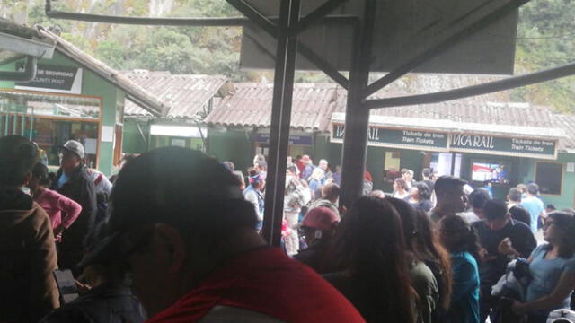 Peruanos reportan mala atención en estación de tren en Machu Picchu [VIDEO]