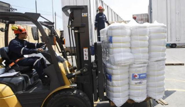 Gobierno de Japón entrega a Perú ayuda para damnificados 
