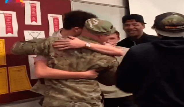 Facebook viral: alumnos lloran de emoción al ver a su profesor ileso tras regresar de Afganistán [VIDEO]