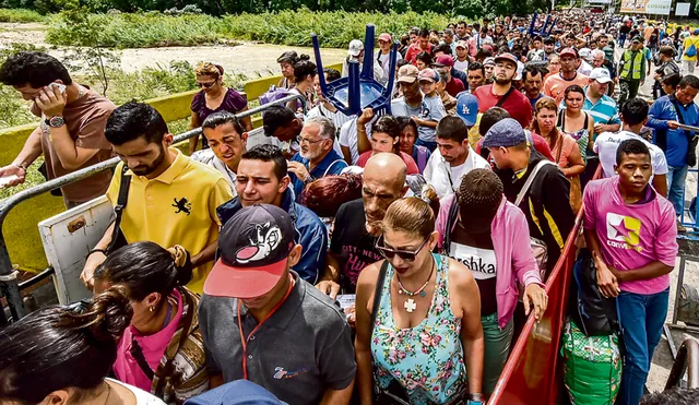 Colombia legalizará la entrada de medio millón de venezolanos
