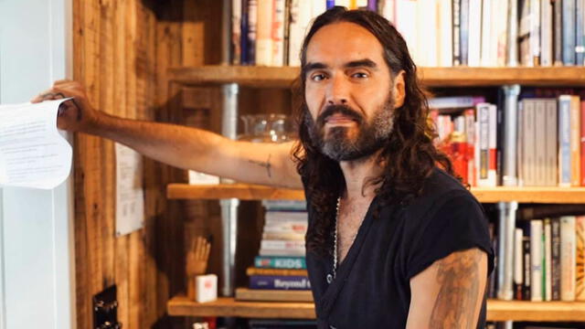 Russell Brand le pidió el divorcio a Katy Perry por mensaje de texto. Foto: Instagram