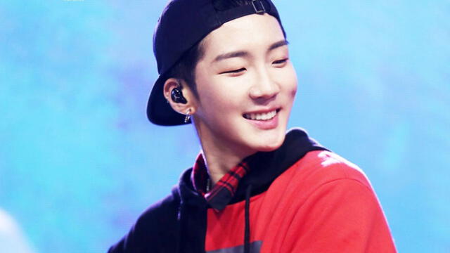 Desliza para ver más imágenes de Seunghoon