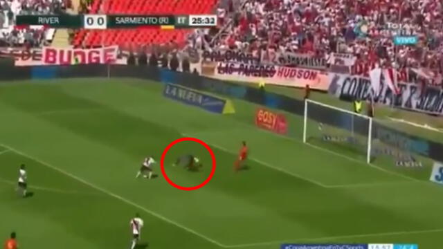 River Plate vs Sarmiento: Juan Fernando Quintero hizo 'gatear' al arquero para poner el 2-1 [VIDEO]