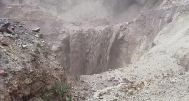 Moquegua: ocurrencia de lahares en el volcán Ubinas alerta a la población
