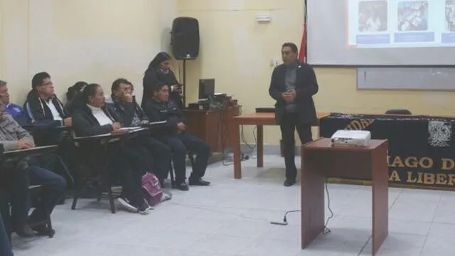 Trujillo: Inició el taller de tutoría organizado por la UGEL 