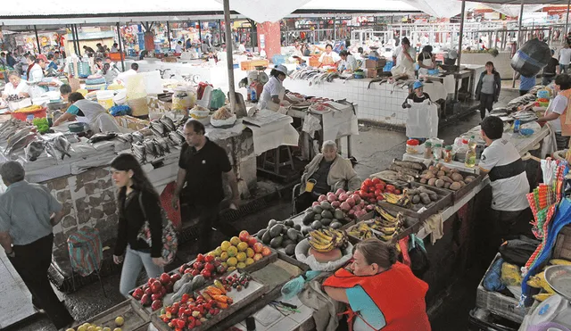 Recaudación. Más de 3,400 comerciantes del mercado Modelo de Chiclayo pagan por concepto de merced conductiva al Centro de Gestión Tributaria.