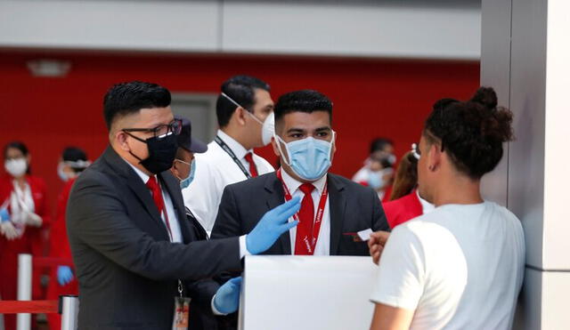 Secretaría de Salud mostró el reporte oficial de los casos confirmados de COVID-19 en México. (Foto: Reuters)