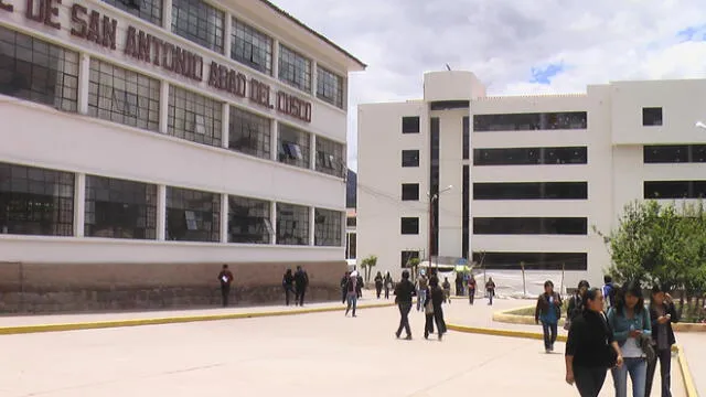 Cusco: Cae docente que chantajeó  a su alumna con sexo