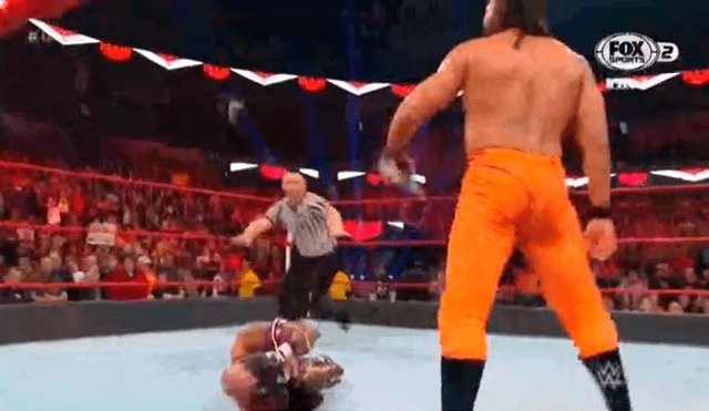 WWE: Rey Mysterio pierde la máscara en pelea ante Andrade.