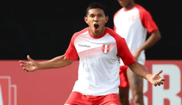 Edison Flores y el resto de jugadores de la selección peruana prepararon donativo.