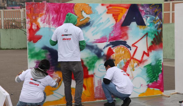 Minedu promueve arte en colegios para prevenir situaciones de riesgo