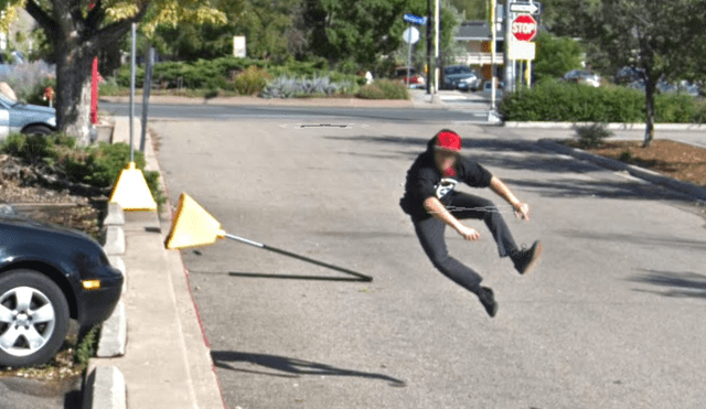 Google Maps: Supuesto 'hombre volador' fue encontrado en EE.UU [FOTOS]