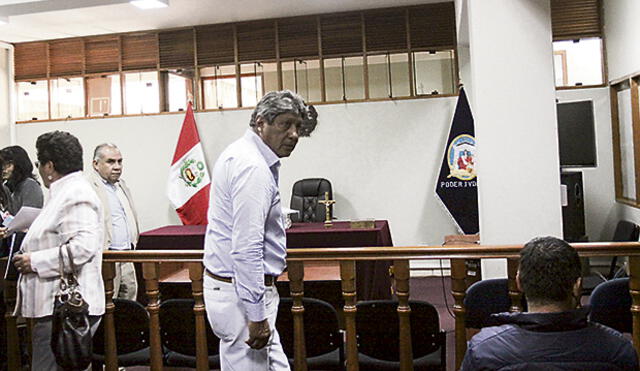 Tacna: Juez dicta 3 años de cárcel contra el exalcalde de Ite