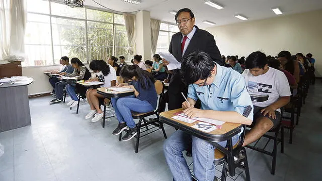 Minedu plantea cambiar los clásicos exámenes de admisión de universidades