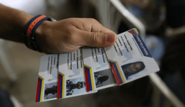 Las mentiras de Maduro con el "Carnet de la Patria", un documento de control social [VIDEO] 