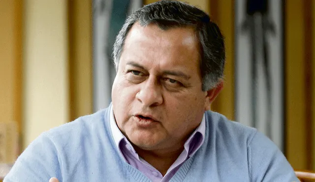 Gerardo Távara se pronuncia sobre su salida de Transparencia 