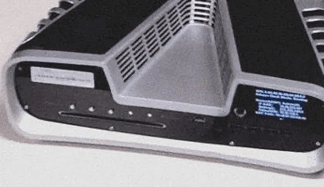La "V" en la parte superior del kit de desarrollo de PS5 se mantendría en el diseño final por ser el sistema de ventilación de la plataforma.