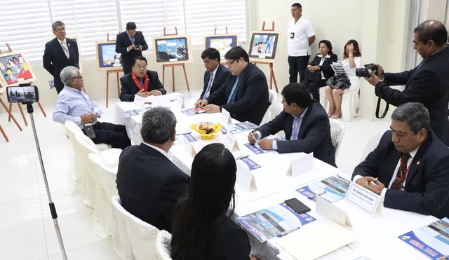 Comisión Regional Anticorrupción realizó por primera vez una sesión en un colegio de Chiclayo