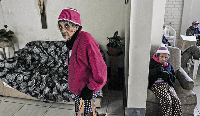 Hoy es el día nacional del adulto mayor. En la casa hogar Santa María de la Caridad se escuchan los testimonios de peruanos que alguna vez aportaron al país. Ellos solicitan apoyo.
