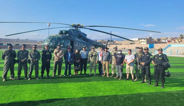 Personal del Ejército y autoridades llegan a Chala. Foto: Municipalidad de Chala.