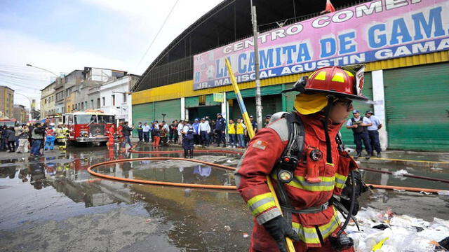 La Victoria: así quedó la galería "La Camita" tras incendio en Gamarra [VIDEOS]
