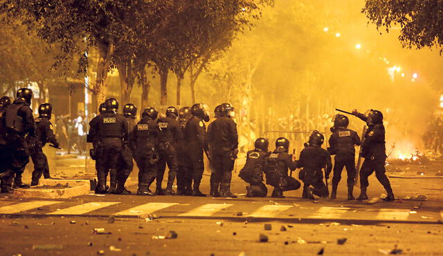 Represión. Preocupación de NNUU por abusos policiales. Foto: Marco Cotrina/La República