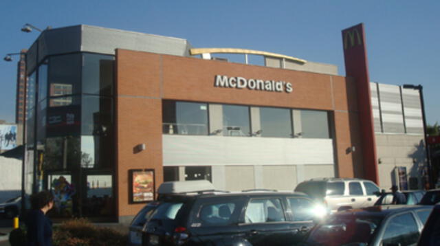 McDonald’s: local en Independencia continúa atendiendo tras levantar orden de clausura