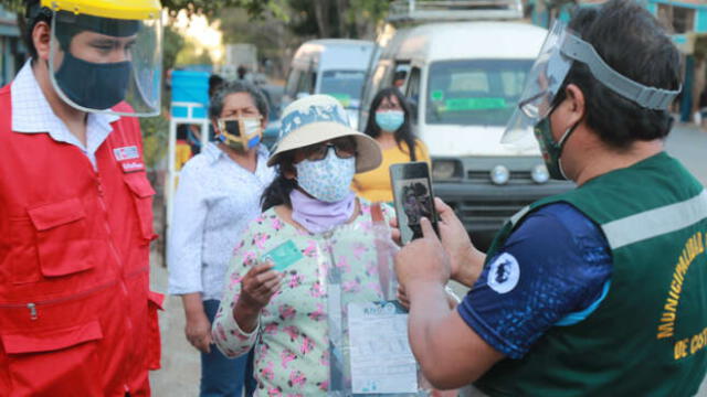 Iniciaron entrega de caretas faciales en cuatro provincias de Arequipa. Foto: MTC.