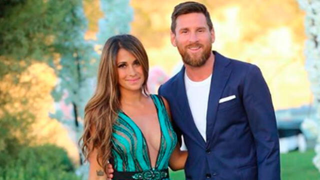 Antonela Roccuzo lució sexy outfit al asistir a un bautizo junto a Lionel Messi