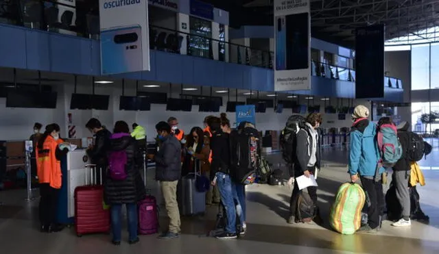 Bolivianos retornan a su país en el contexto de la COVID-19- Foto: difusión.
