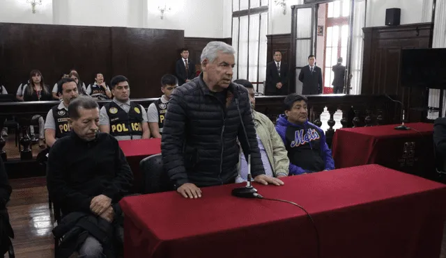 César Villanueva pasó su primera noche detenido en la sede de la Diviac. Foto: Poder Judicial.