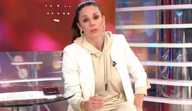 Rebeca Escribens suspende publicidad en redes por la crisis política