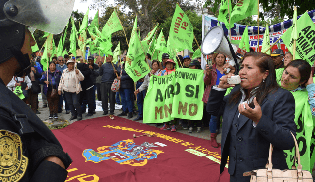 Arequipa: Aumenta tensión en el valle de Tambo por licencia de Tía María [VIDEOS]