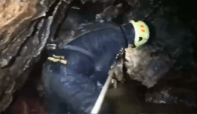 Rescatistas rompen rocas a 800 metros de profundidad en cueva de Tailandia [VIDEO]