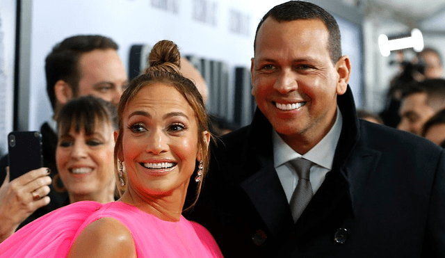 ¿Jennifer Lopez revela fecha de matrimonio con Alex Rodriguez?