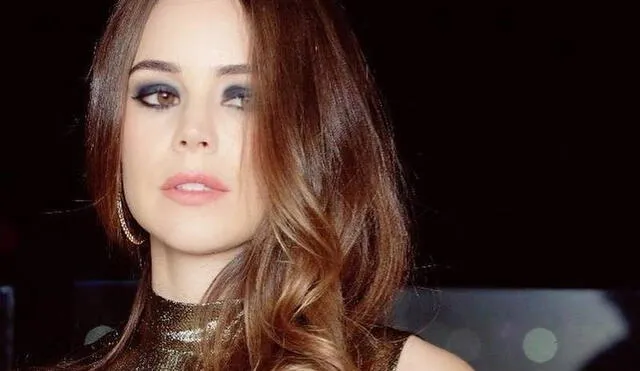 Camila Sodi como Rubí.
